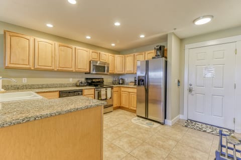 1035 Vacation by the Sea