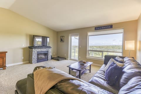 1035 Vacation by the Sea