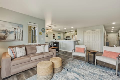 113 Vacation by the Sea