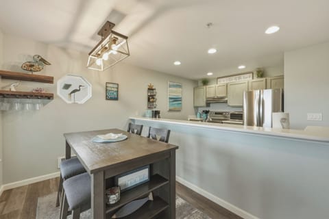 113 Vacation by the Sea