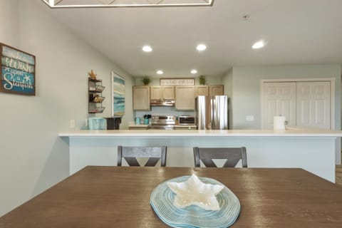 113 Vacation by the Sea