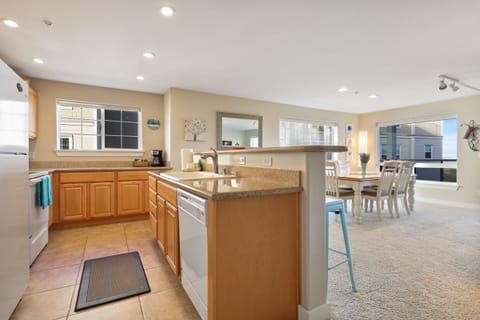 920 Vacation by the Sea