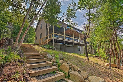 Paradise Awaits: Step into Serenity