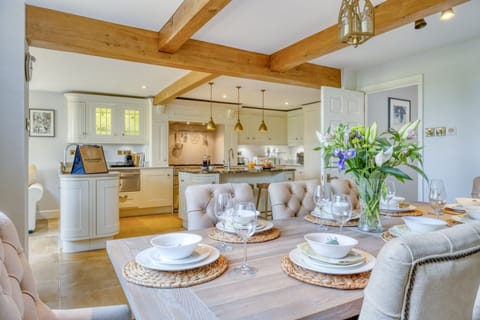 Maple House - StayCotswold