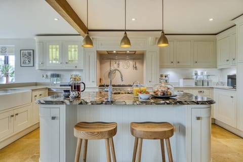 Maple House - StayCotswold