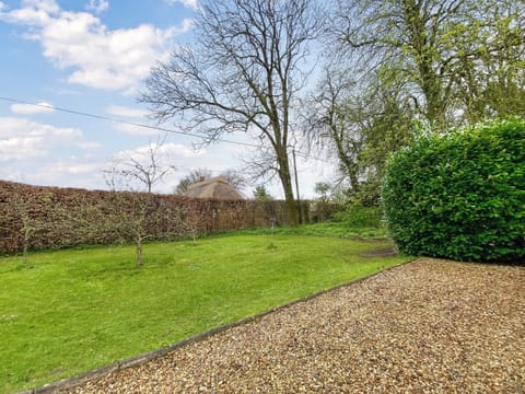 Garden | The Annexe at Woodside, Kimpton near Andover