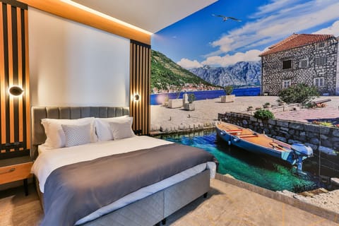 Family Room | Soundproofing, free WiFi, bed sheets