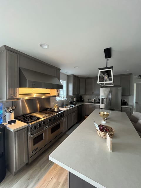 Kitchen with Viking Stove