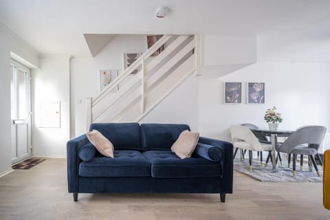 House | Living area | TV