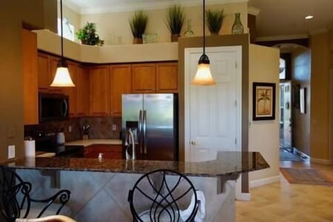 Kitchen bar eating area.