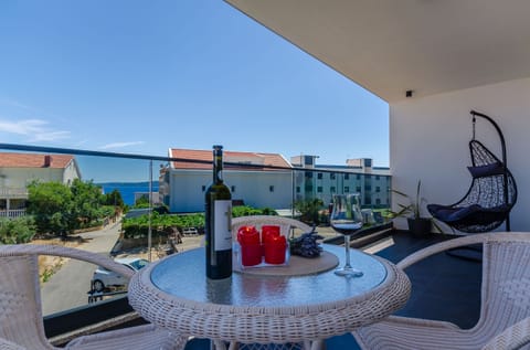 Apartment (A1) | Balcony