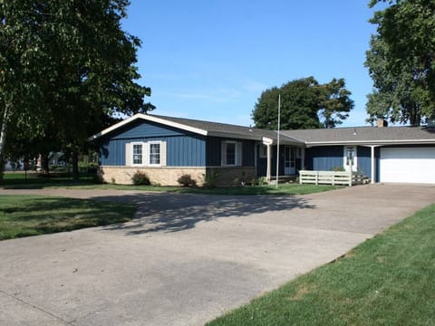 Front of house large driveway it can fit multiple trucks pulling boats