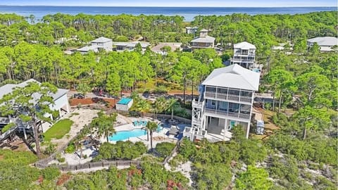 Aerial view of Cape Breeze and the outdoor oasis!