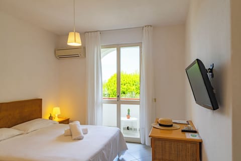 Standard Room, Balcony | In-room safe, desk, free WiFi, bed sheets