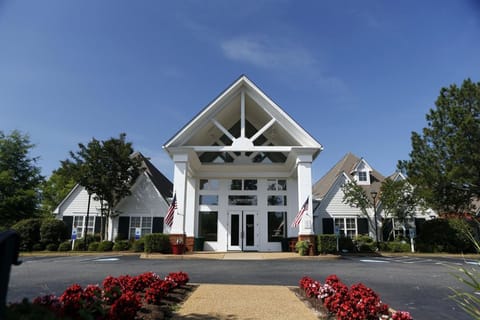 Welcome to Charming King's Creek Plantation