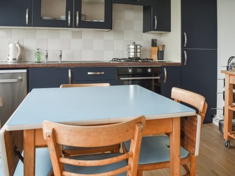 Kitchen/diner | Eastcliff Bungalow, Mundesley