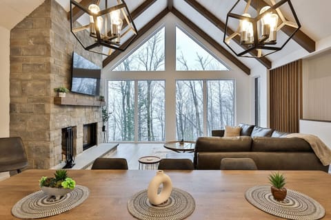 Panoramic windows with beautiful mountain views