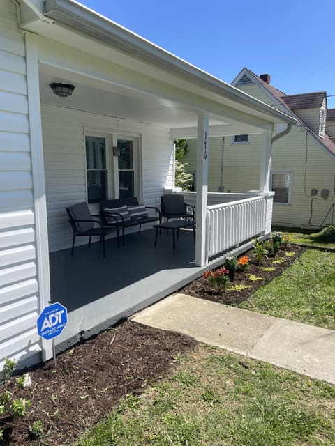 Enjoy a cup of coffee in the morning listening to the birds.