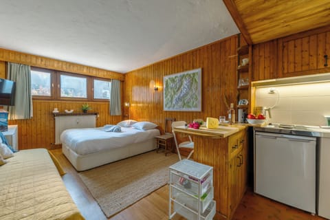 Living and dining room