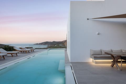 Deluxe Villa | 7 bedrooms, Egyptian cotton sheets, premium bedding, memory foam beds