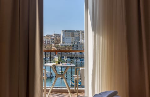 Deluxe Double or Twin Room, Balcony, Sea View | In-room safe, desk, laptop workspace, soundproofing