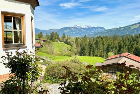 Comfort Chalet, Mountain View | Exterior