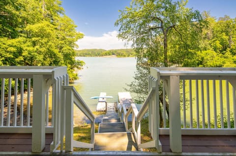 Private access to Kerr Scott Lake with steps leading down to the waterfront dock