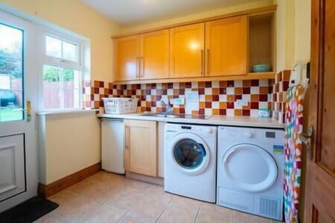 98c30b56 0a2b 45cd 99a1 d33a54fe0ea3