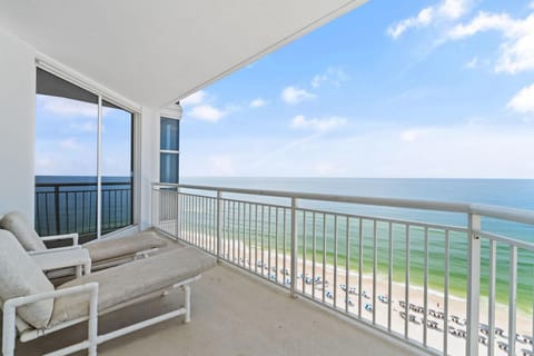 Condo, Multiple Beds (Palacio 1202) | Property grounds