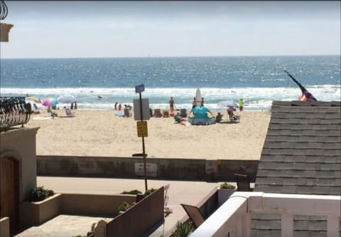 Beautiful ocean views from our condo - just one of many.  Truly steps to sand!