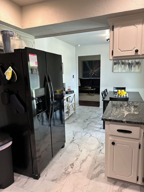 French door refrigerator/freezer with water and ice.