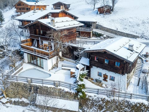 Holiday Home Exterior [winter]