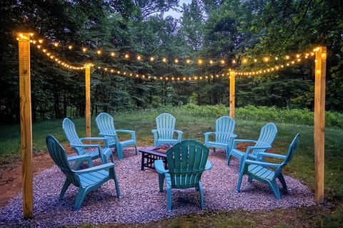 Roseland Vacation Rental | 3BR | 2BA | Step-Free Entry via Ramp | 1,000 Sq Ft