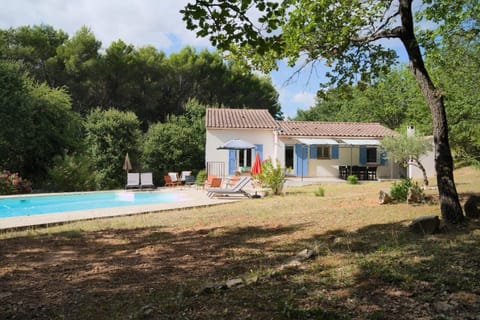 Location villa Provence avec piscine
