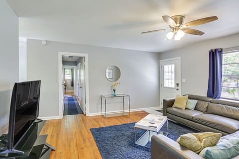 House (4 Bedrooms) | Interior