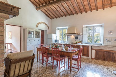 Dining Room, Kitchen