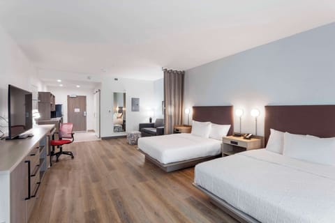 55-inch Smart TV with digital channels, Netflix, Hulu