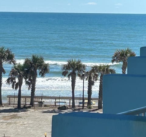 Amazing ocean views!