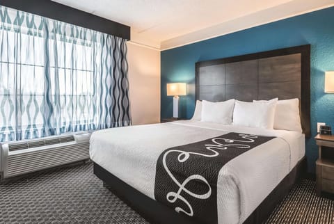 Suite, 1 King Bed, Non Smoking | Premium bedding, desk, iron/ironing board, free cribs/infant beds