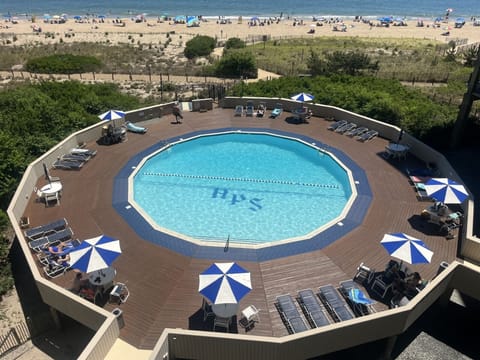 Ocean Front Pool