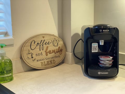 House | Coffee and/or coffee maker