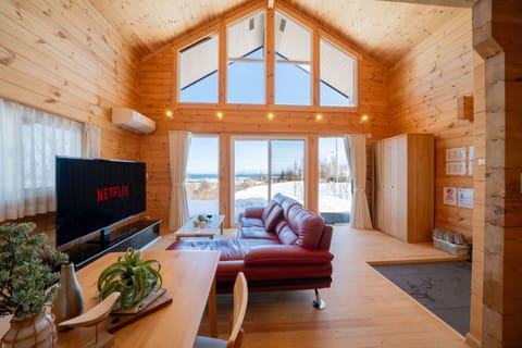 Basic Villa | Living area