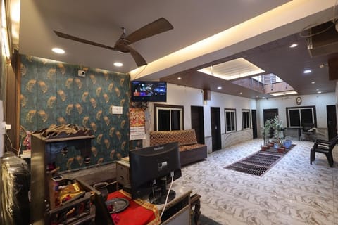 Reception hall