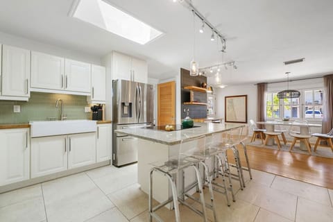 Discover culinary delights in our fully stocked kitchen!