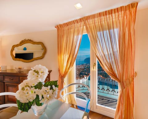 House, Smoking | 3 bedrooms
