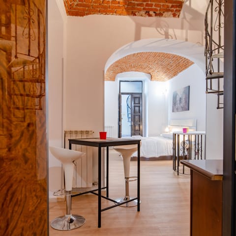 House | 1 bedroom