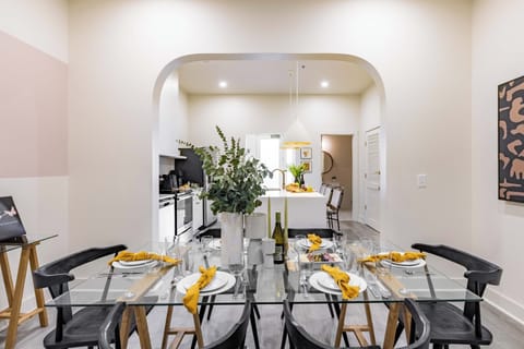 Dining room table seats 6.