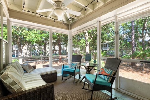 Screened in patio