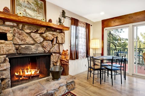 Cabin, Multiple Beds, Hot Tub, Mountain View (2379) | Interior