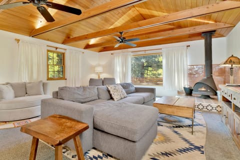 Cabin, Multiple Beds, Hot Tub, Mountain View (2172) | View from room